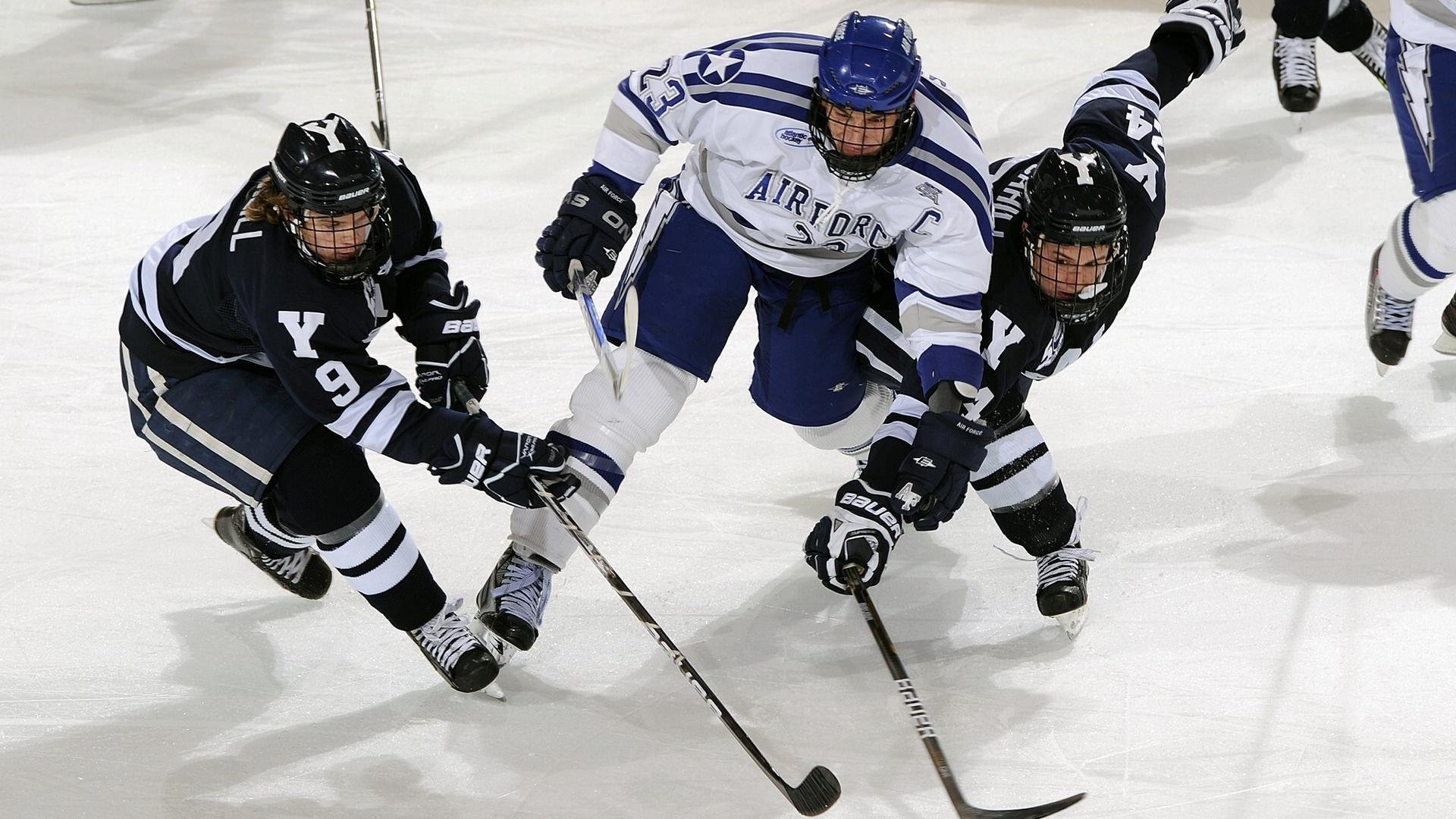 《Valorant青春风暴，天才战队逆袭夺冠》
