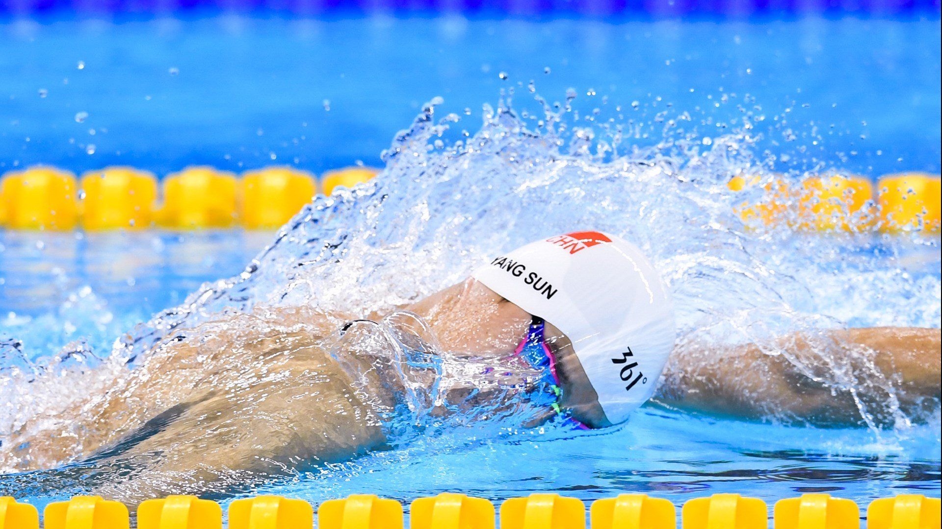 大满贯：哪位球员最有可能同时拿到“得分、助攻、篮板、盖帽”四项全能荣誉？